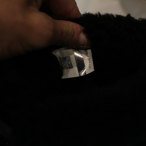 NEW UGG WOMEN'S ROMELY SUEDE SHEARLING CUFF LINED ANKLE BOOTS - Picture 7 of 8